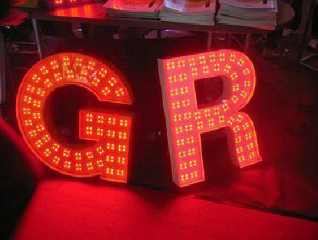 肥西LED发光字常见的安装误区。